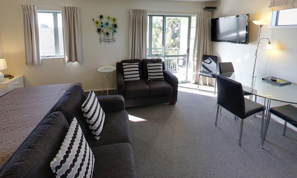 Westport Spa Motel Ngoại thất bức ảnh