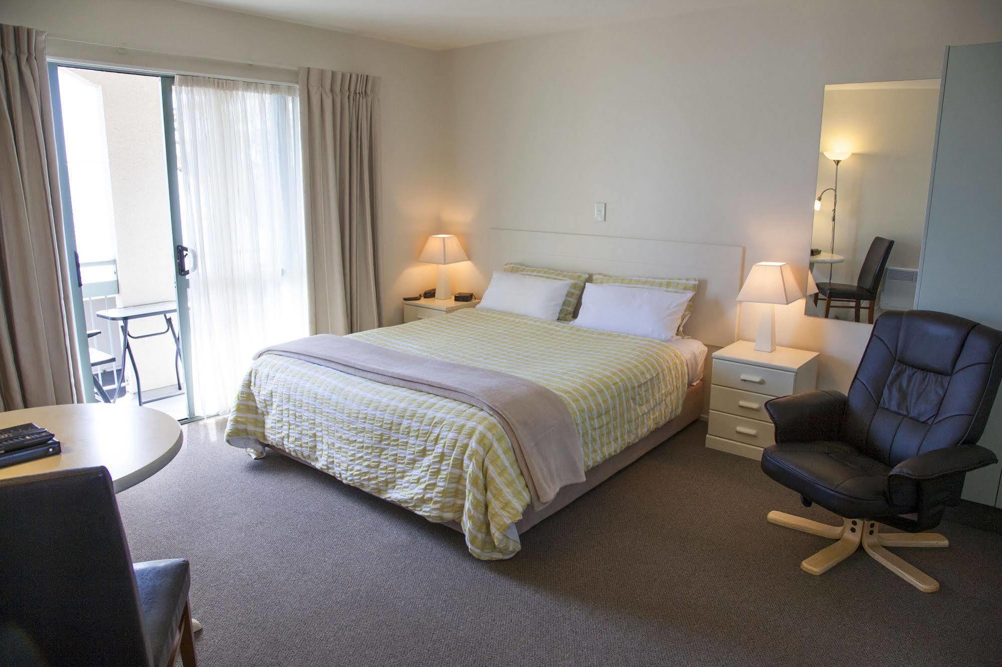 Westport Spa Motel Ngoại thất bức ảnh