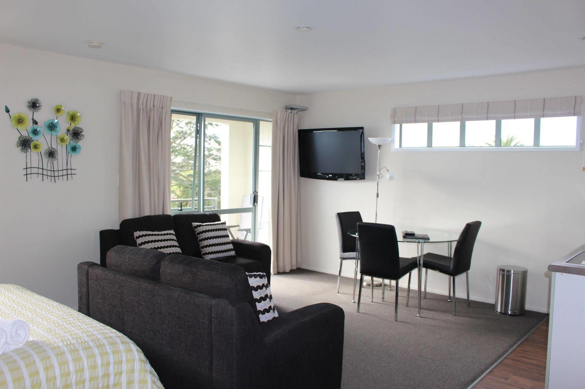 Westport Spa Motel Ngoại thất bức ảnh