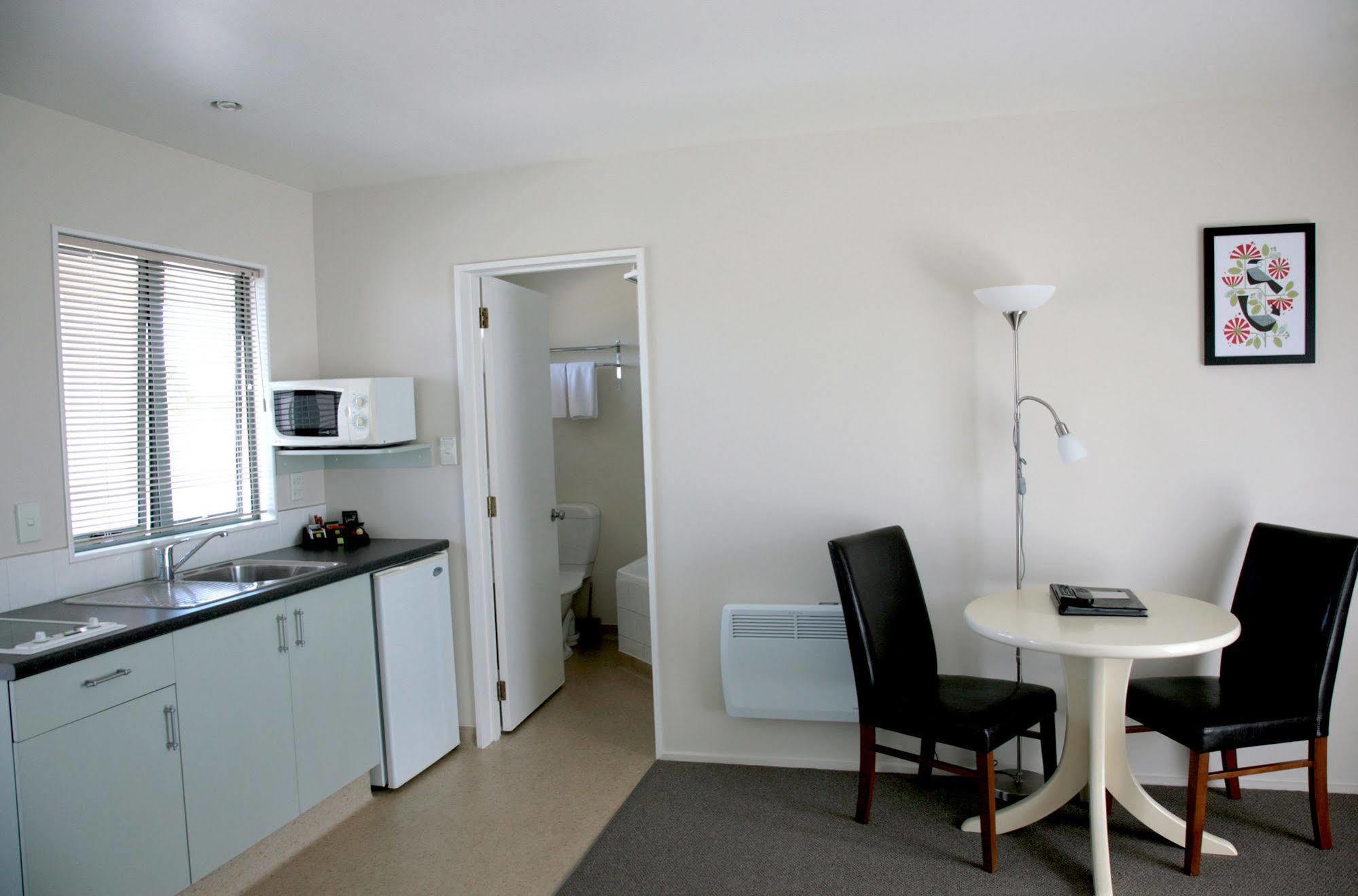 Westport Spa Motel Ngoại thất bức ảnh
